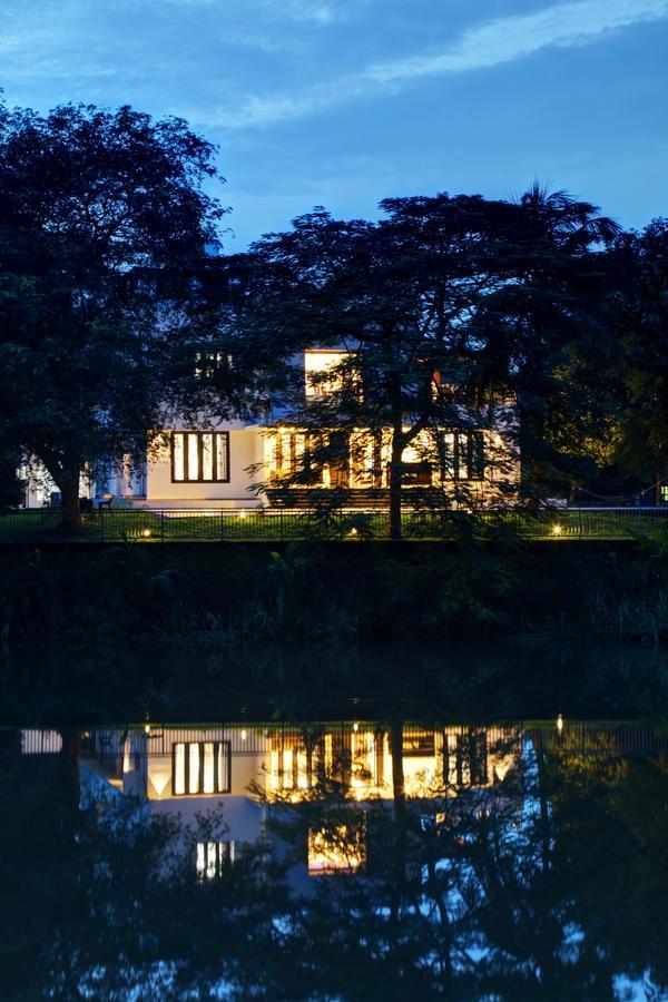 Nadhiyoram River Retreat Коччи Экстерьер фото