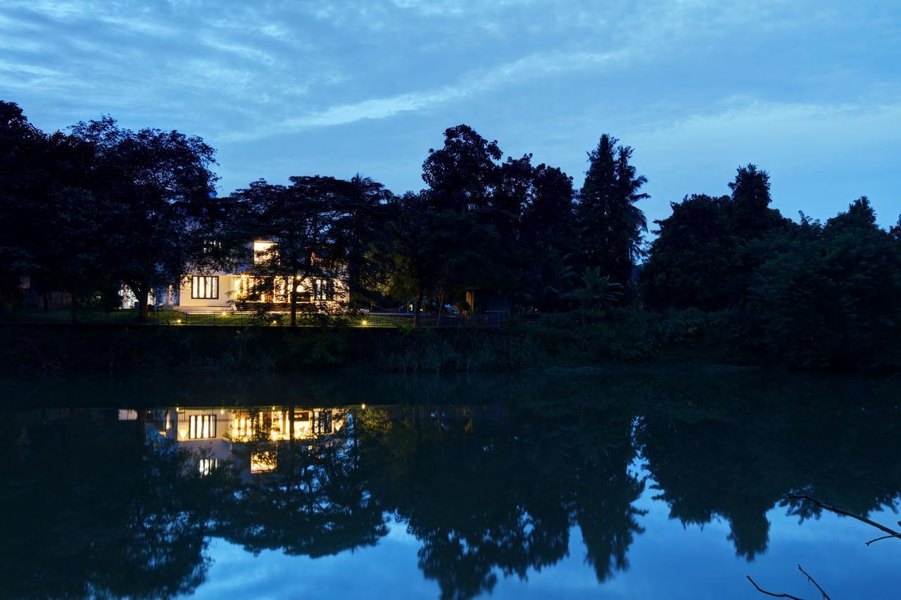 Nadhiyoram River Retreat Коччи Экстерьер фото