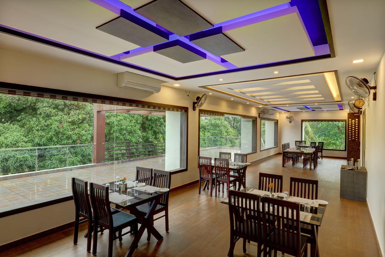 Nadhiyoram River Retreat Коччи Экстерьер фото