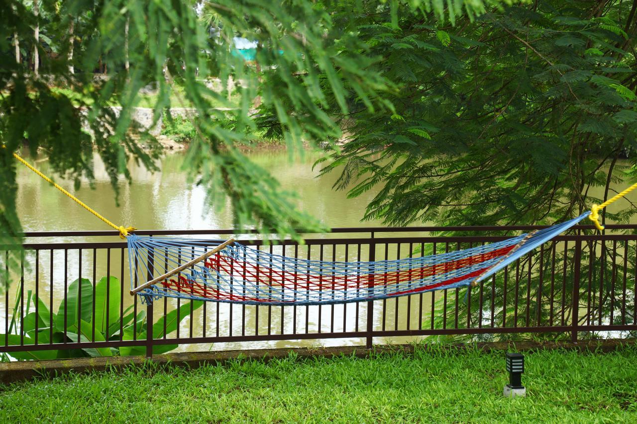 Nadhiyoram River Retreat Коччи Экстерьер фото